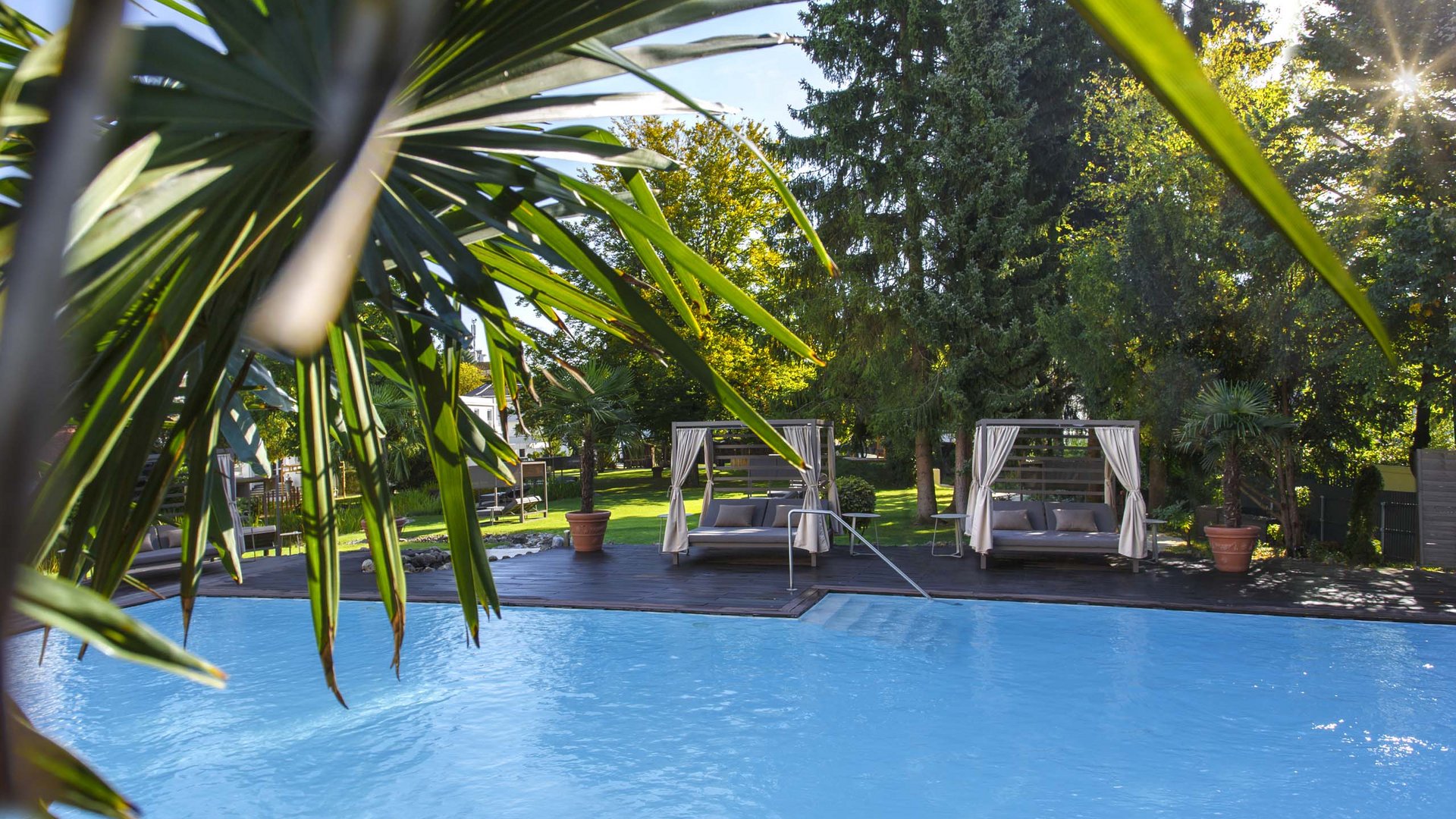 Wellnesshotel im Allgäu mit Pool und Park