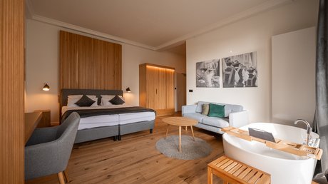 Südtirols nördlichster Punkt - mitten im Allgäu. 4*s Wellnesshotel Südtirols nördlichster Punkt - mitten im Allgäu. 4*s Wellnesshotel